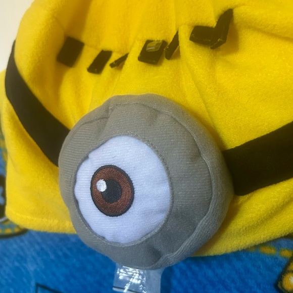 Minions Hoodie Onesies - Picture 6 of 9